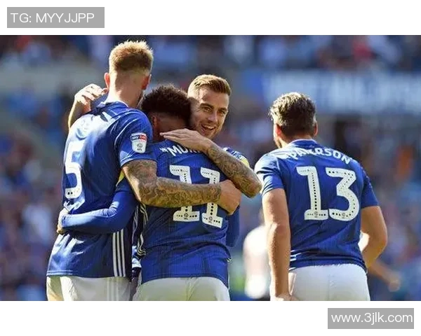 卢顿与伯明翰比赛结果揭晓精彩瞬间回顾与分析